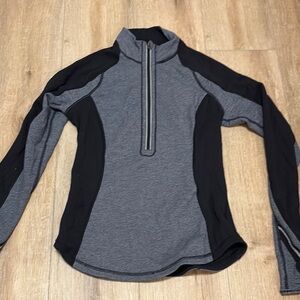lululemon athletica Gray and Black Long Sleeve Top REVERSABLE